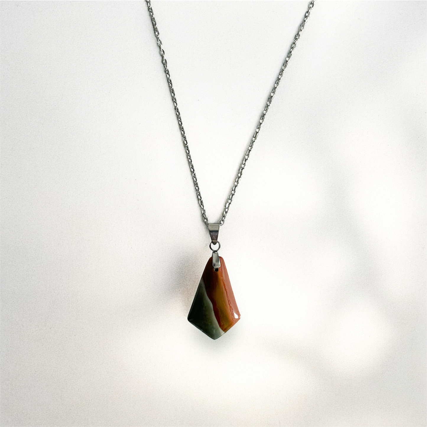 Pendentif en Jaspe Bicolore